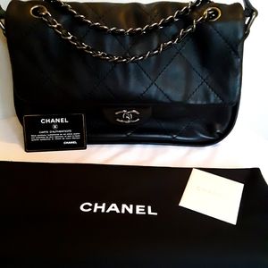 Authentic never been worn Chanel bag